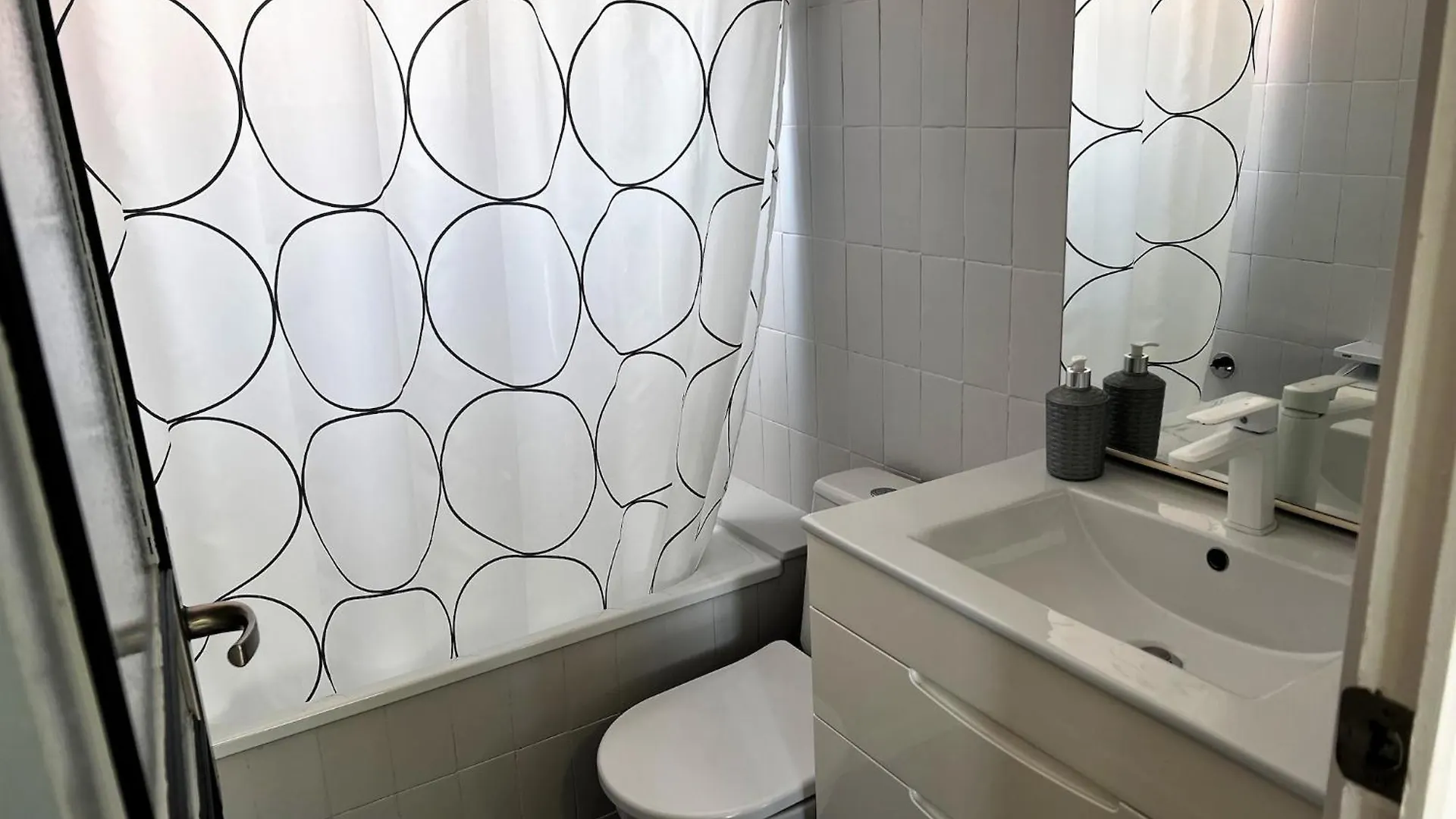 The Apartment In Estartit 레스타르티트